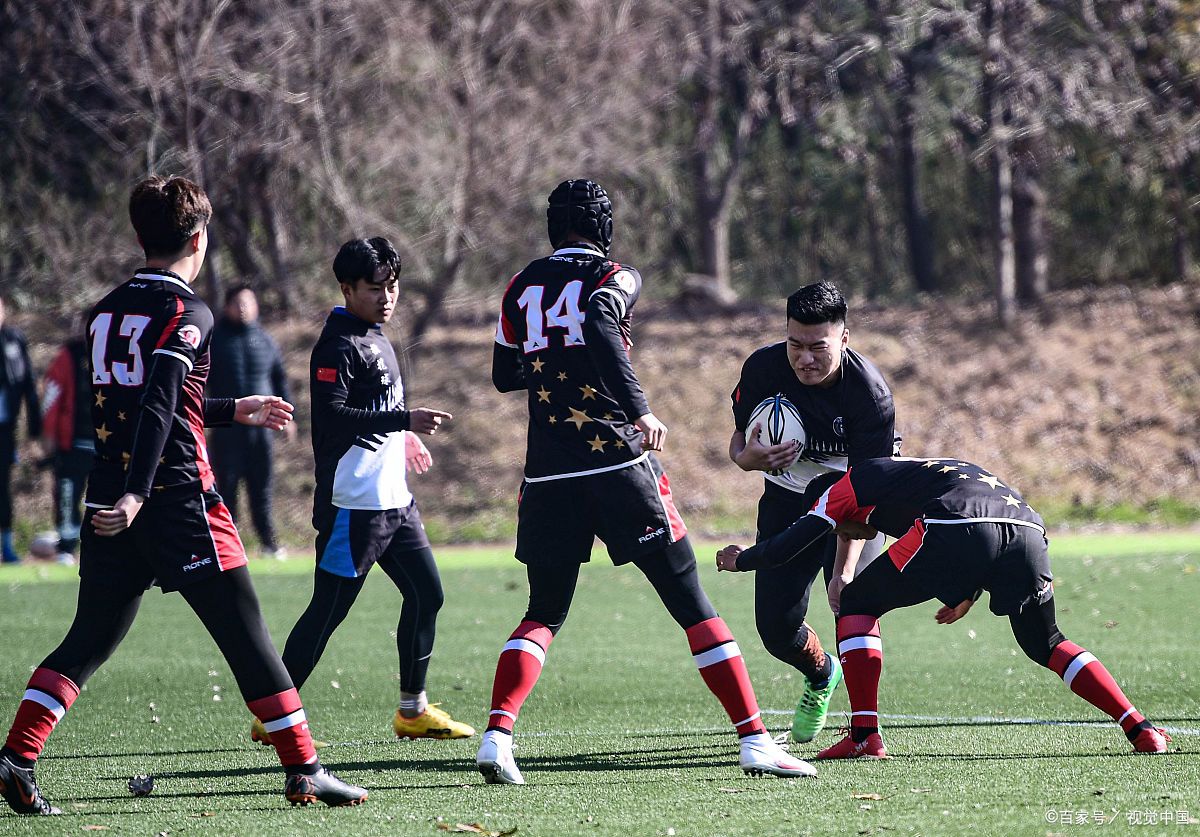 球队在赛事中展现出不可动摇的稳定性,全场震撼 球队在赛事中展现出不可动摇的稳定性,全场震撼