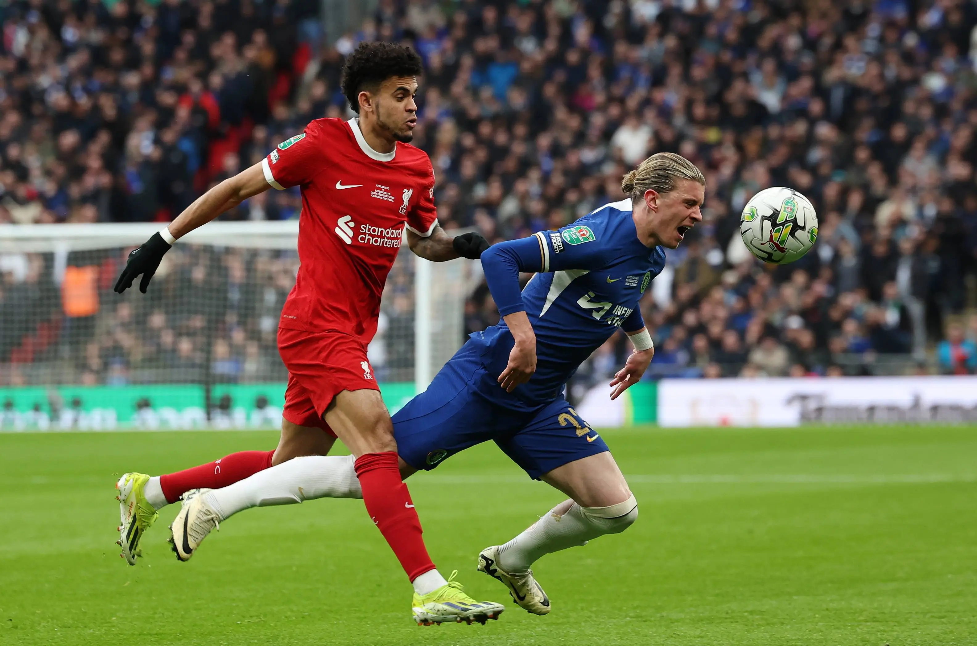 球队在赛事中展现出不可动摇的稳定性,全场震撼 球队在赛事中展现出不可动摇的稳定性,全场震撼