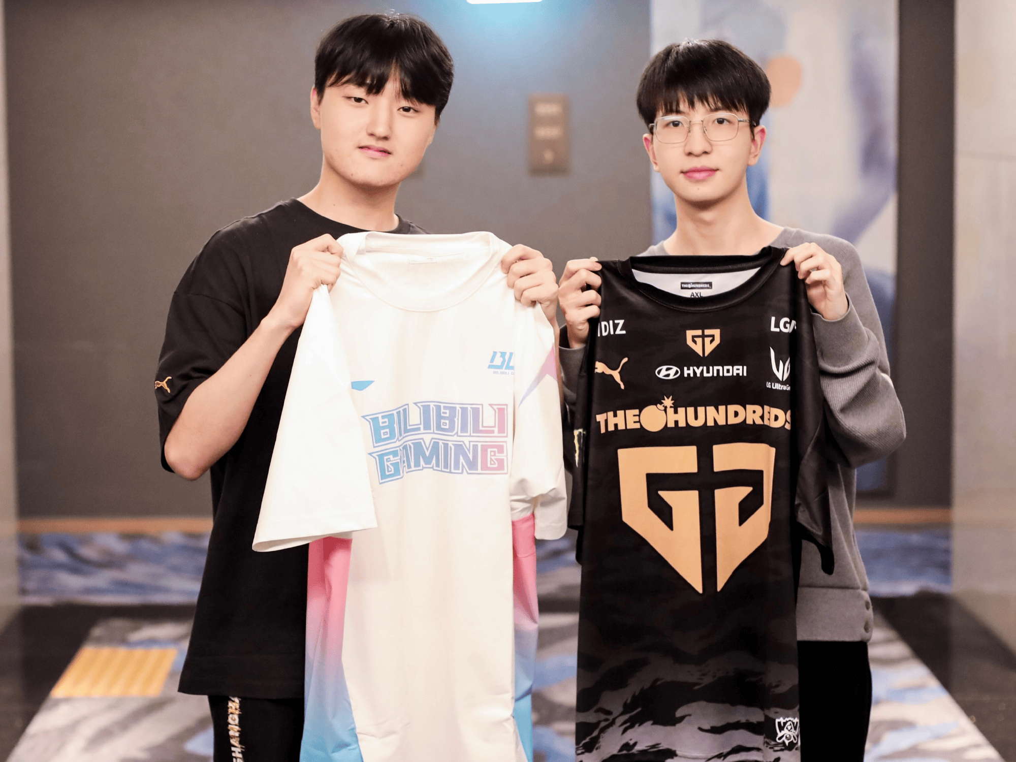 FNC翻盘TL，Crisp操刀奇招英雄翻盘顶尖较量小组赛，引爆全场热议